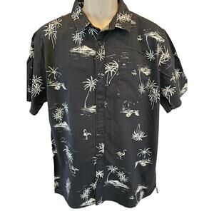 Quiksilver hawaiin black white vacation beach regular fit button up Large L